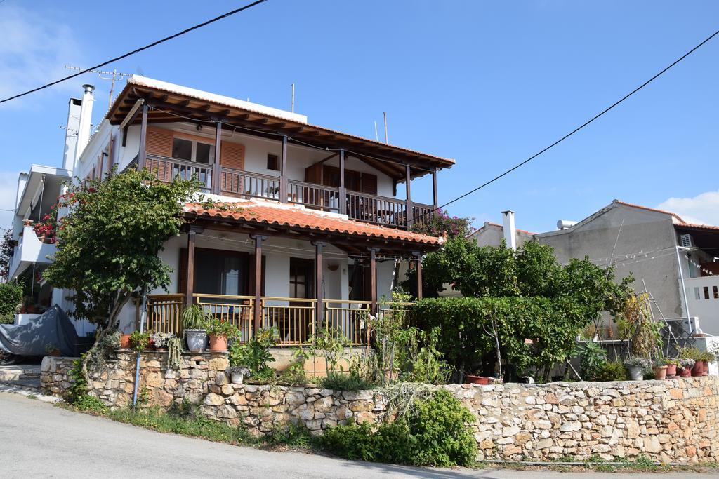 Votsi  Dimitra'S Apartment מראה חיצוני תמונה