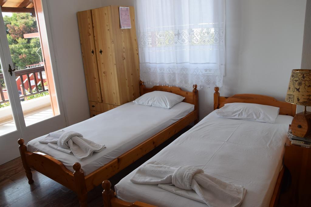 Votsi  Dimitra'S Apartment מראה חיצוני תמונה